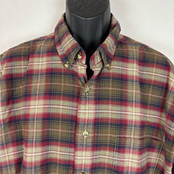 Eddie Bauer plaid lightweight flannel shirt MENS X-Large XL - Picture 2 of 7